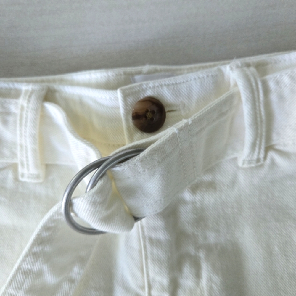 NWOT GAP 4" High Rise Belted White Jean Shorts - Picture 6 of 13